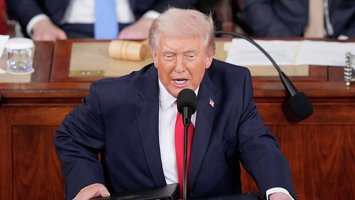 Трамп присутствует на турнире UFC в Майами