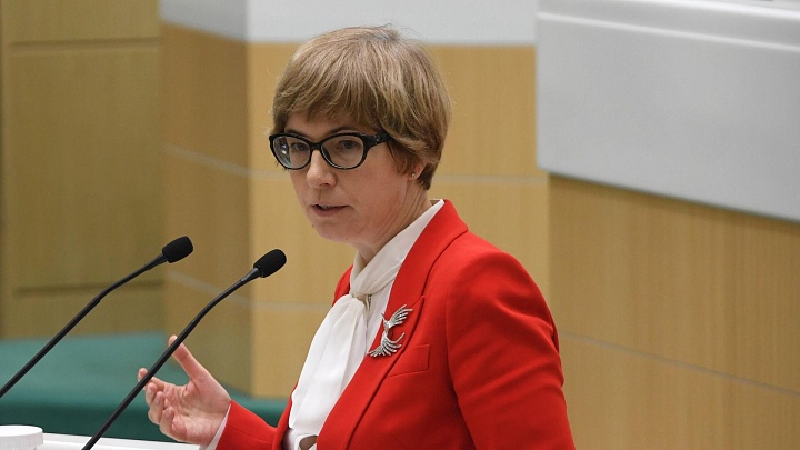 МВФ не готов сообщить статус оформления визы США для Юдаевой