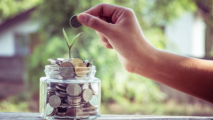 Эксперт дал совет, как начать откладывать деньги с нуля