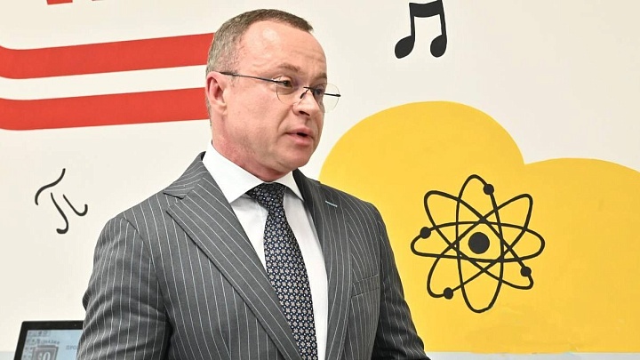 Первого заместителя губернатора Новосибирской области освободили от должности