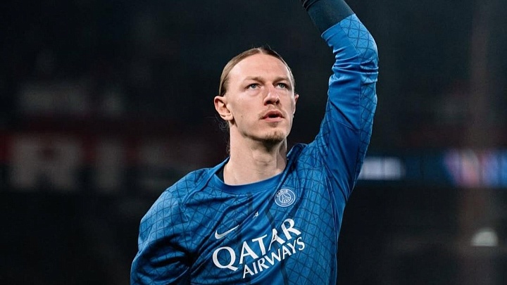 Сафонов отразил пенальти в матче Лиги 1 против "Страсбура"